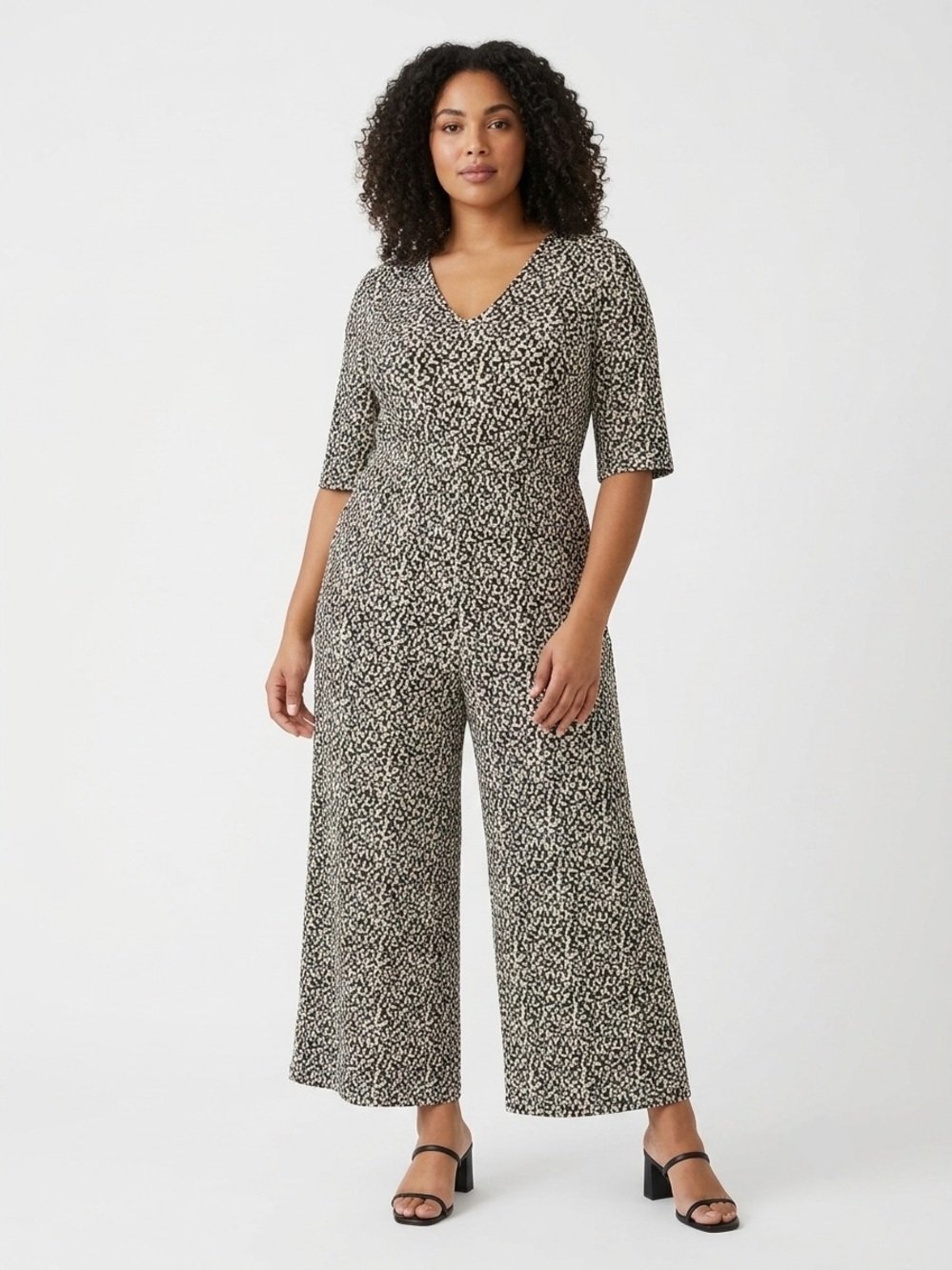 Womens Black and Cream Printed V-Neck Wide-Leg Jumpsuit - XL